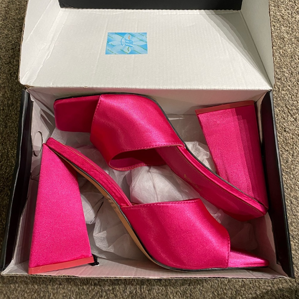 Heeled sandals